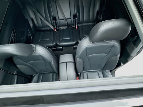 Used 2019 Audi Q7 2.0T Premium Plus w/ Premium Plus Package image 14