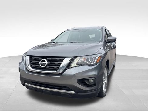Used 2019 Nissan Pathfinder SL w/ SL Premium Package image 3