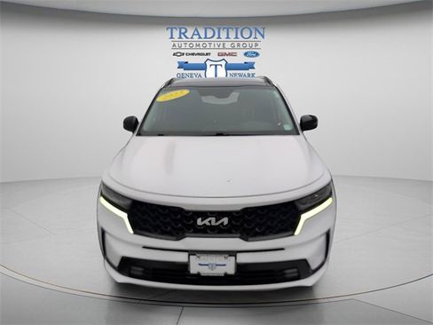 Used 2023 Kia Sorento SX image 6