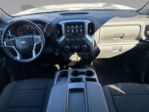 Used 2023 Chevrolet Silverado 2500 LT w/ Convenience Package image 3