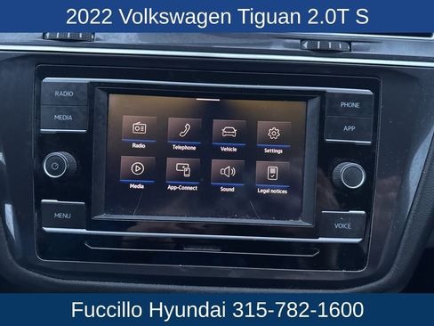 Used 2022 Volkswagen Tiguan S image 16