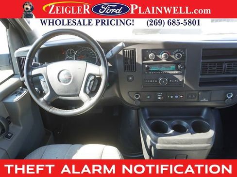 Used 2023 GMC Savana 3500 LT w/ LT Preferred Equipment Group image 13
