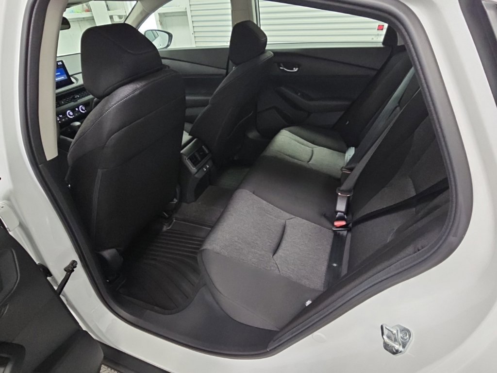New 2026 Honda Accord LX image 27