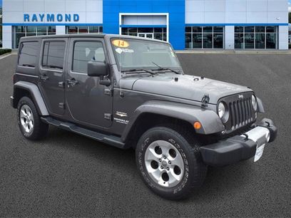 Used 2014 Jeep Wrangler Unlimited Sahara w/ Dual Top Group