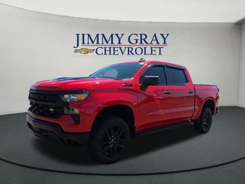 Used 2024 Chevrolet Silverado 1500 Custom Trail Boss w/ LPO, Dark Essentials Package AWD/4WD image 1