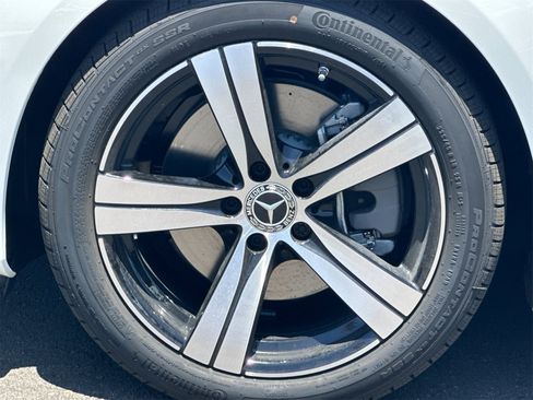 New 2025 Mercedes-Benz C 300 4MATIC Sedan image 30