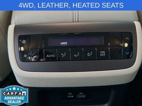 Used 2022 Nissan Pathfinder SL AWD/4WD image 24