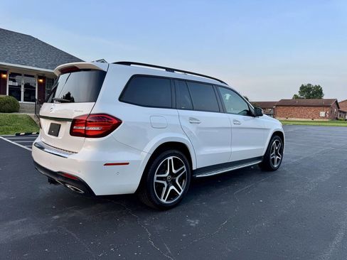 Used 2018 Mercedes-Benz GLS 550 4MATIC image 8