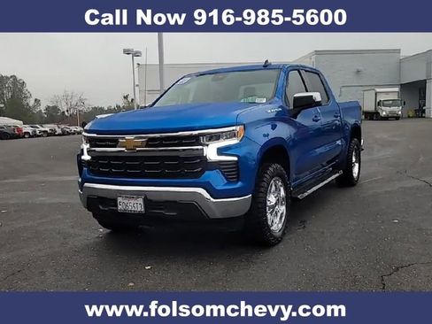 Used 2023 Chevrolet Silverado 1500 LT image 3