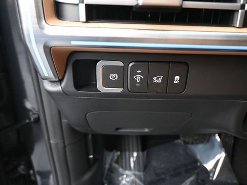 New 2026 Hyundai Santa Fe Limited FWD image 18
