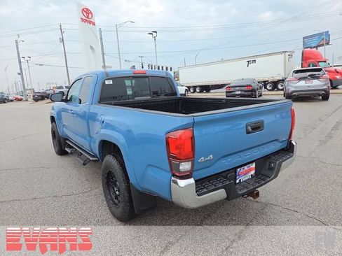 Used 2019 Toyota Tacoma SR5 AWD/4WD image 24