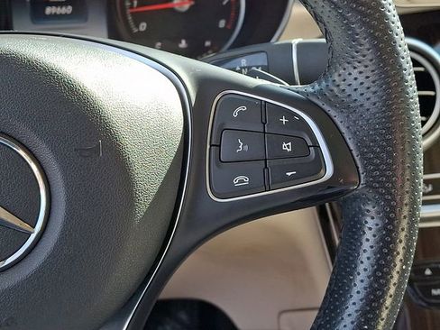 Used 2019 Mercedes-Benz GLC 300 image 27