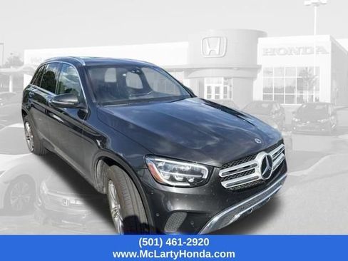 Used 2022 Mercedes-Benz GLC 300 image 3