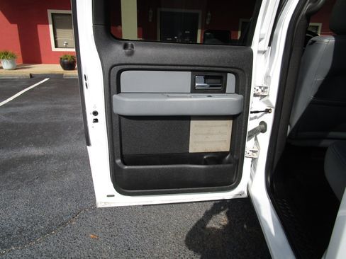 Used 2014 Ford F150 XLT w/ Equipment Group 302A Luxury image 20