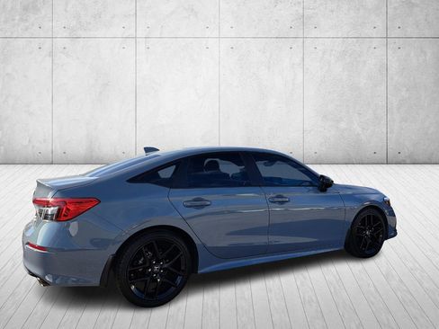 Used 2024 Honda Civic Sport image 5