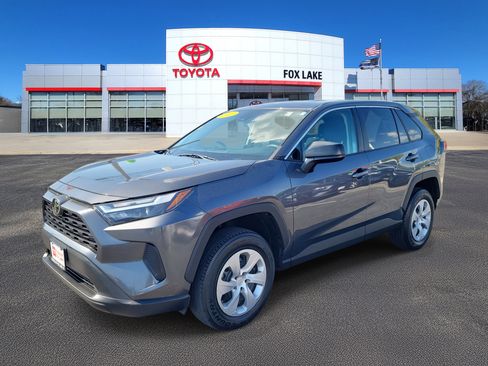Used 2023 Toyota RAV4 LE image 2