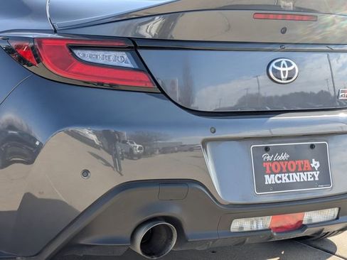 Certified 2023 Toyota GR86 Premium image 9