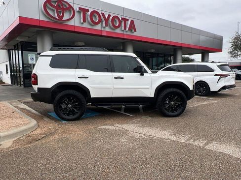 Used 2025 Toyota Land Cruiser 1958 image 32