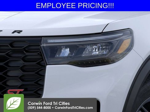 New 2026 Ford Explorer ST AWD/4WD image 18