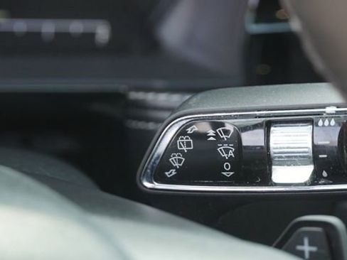 Used 2022 Lincoln Corsair AWD w/ Equipment Group 101A image 30