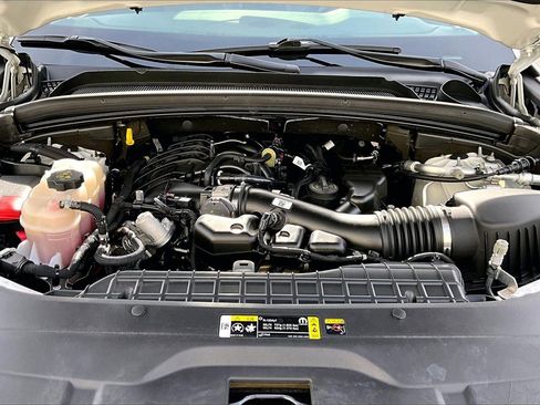 Certified 2022 Jeep Grand Cherokee L Limited image 39