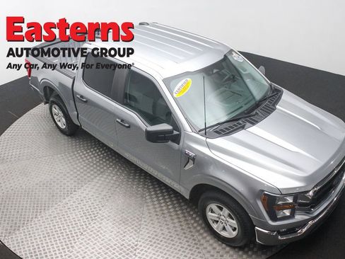 Used 2023 Ford F150 XLT image 3