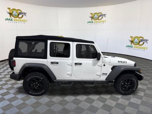 Used 2023 Jeep Wrangler Unlimited w/ Cold Weather Group AWD/4WD image 11