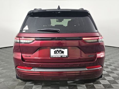 New 2026 Jeep Grand Cherokee Summit AWD/4WD image 5