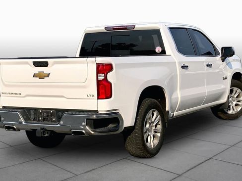 Used 2022 Chevrolet Silverado 1500 LTZ AWD/4WD image 13