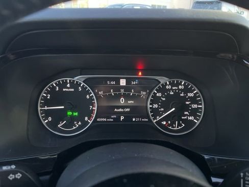 Certified 2023 Nissan Pathfinder SL w/ SL Premium Package image 16