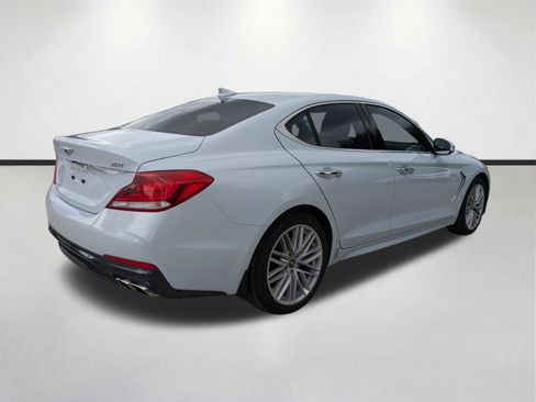 Used 2020 Genesis G70 2.0T RWD image 5