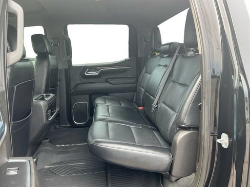 Used 2022 Chevrolet Silverado 1500 LT Trail Boss AWD/4WD image 21