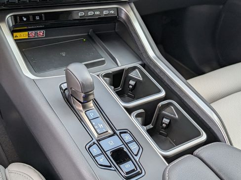 Used 2026 Lexus TX 550h AWD Plug-In Hybrid w/ Technology Package image 17