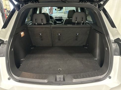 Used 2022 Chevrolet TrailBlazer RS w/ Sun and Liftgate Package image 32