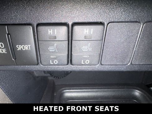 Used 2013 Toyota RAV4 Limited FWD image 18