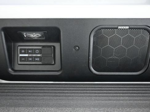 Used 2025 GMC Sierra 2500 AT4X AWD/4WD image 60