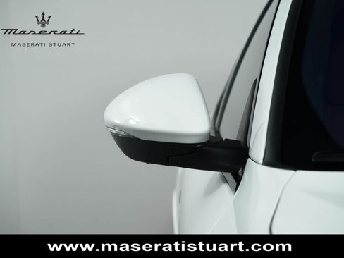 New 2025 Maserati Grecale Modena AWD/4WD image 13
