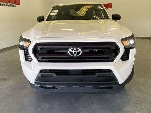 Certified 2024 Toyota Tacoma SR image 8