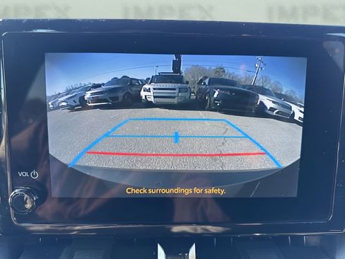 Used 2025 Toyota Corolla SE image 18