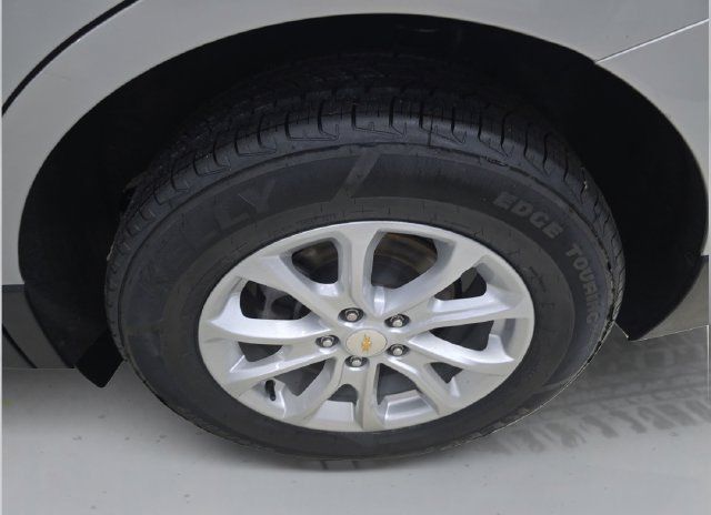 Used 2019 Chevrolet Equinox LT AWD/4WD image 18