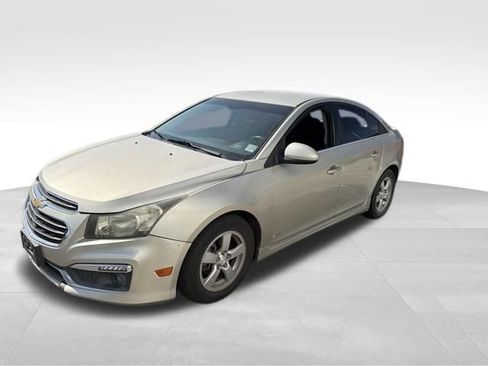 Used 2015 Chevrolet Cruze LT FWD image 8