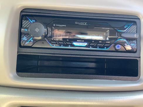 Used 2003 Buick Century Custom image 18