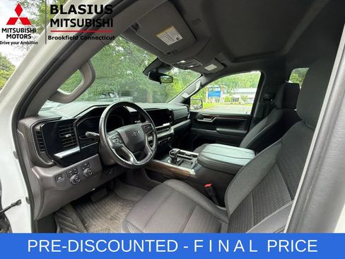 Used 2024 Chevrolet Silverado 1500 LT Trail Boss w/ Protection Package AWD/4WD image 13