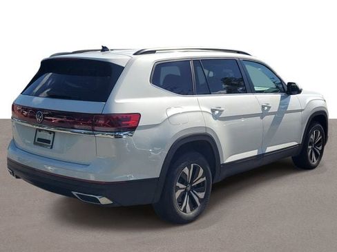New 2026 Volkswagen Atlas SE FWD image 4