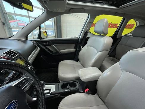 Used 2016 Subaru Forester 2.5i Limited w/ Popular Package #1 AWD/4WD image 12
