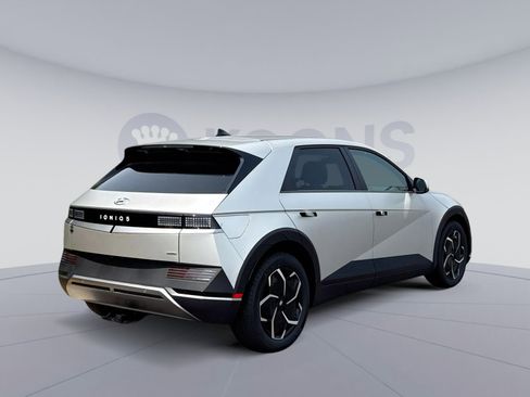 New 2024 Hyundai Ioniq 5 SEL image 7