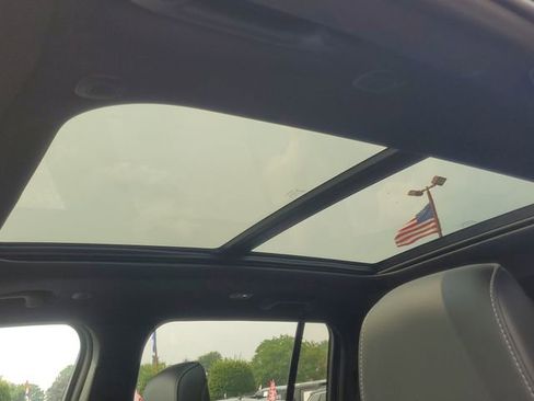 Used 2025 Jeep Grand Cherokee Limited 4xe image 29