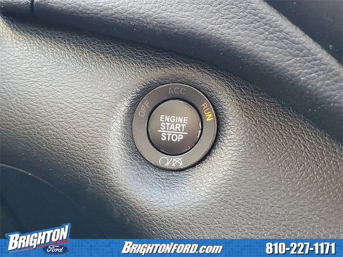 Used 2019 Jeep Cherokee Latitude Plus w/ Cold Weather Group image 28