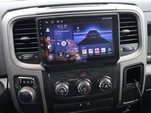 Used 2016 RAM 1500 Express RWD image 23