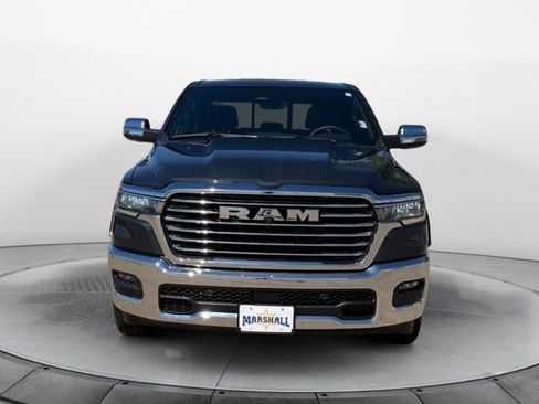 Used 2025 RAM 1500 Laramie AWD/4WD image 8